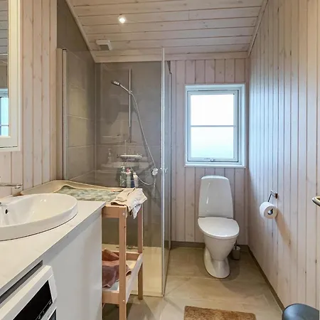 Awesome In Store Fuglede With Wifi *